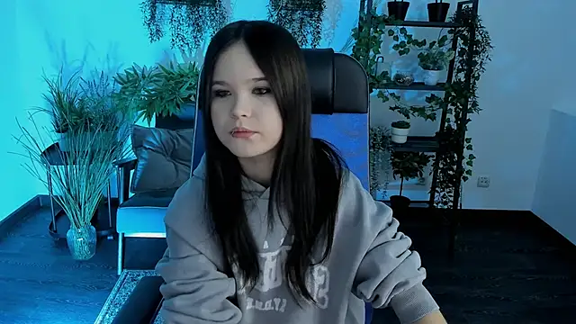 Elainebeness online show from 21, 12, 2025