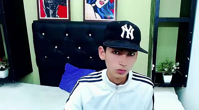 ttimy x boy online show from 27, 12, 2024