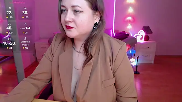 LizzyShine online show from 19, 1, 2025