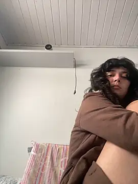 Snapshot of magalunabb chatting on 22, 10, 2025 magalunabb online show from 22, 10, 2025