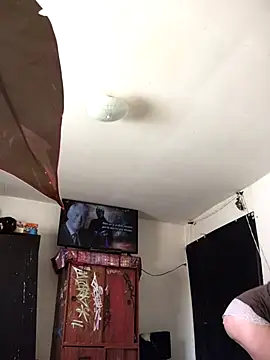 Snapshot of Miss_oliviaa chatting on 28, 10, 2025 Miss oliviaa online show from 28, 10, 2025