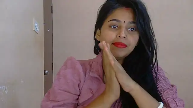 Snapshot of Sweet-Rani chatting on 14, 12, 2025 Sweet-Rani online show from 14, 12, 2025