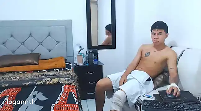 Snapshot of logannth chatting on 11, 12, 2024 logannth online show from 11, 12, 2024