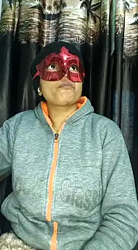 bigtitsqueen online show from 8, 1, 2025