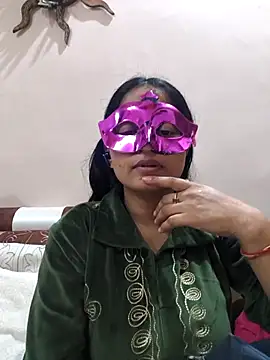 bigtitsqueen online show from 15, 12, 2025