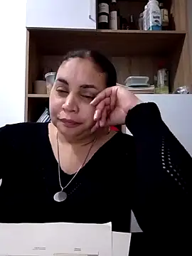 MirandaSoto online show from 28, 1, 2025