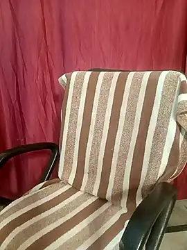 Stripy Doll online show from 4, 11, 2025