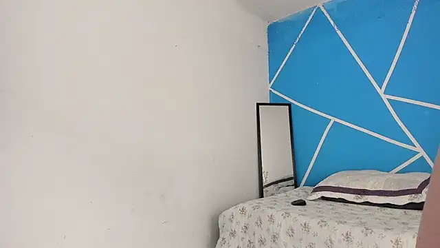 Snapshot of britny_clouds chatting on 23, 1, 2025 britny clouds online show from 23, 1, 2025