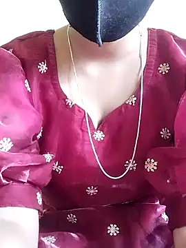 JessicaLove143 online show from 5, 2, 2025