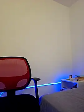 VictoriaEvaans  online show from 18, 10, 2025