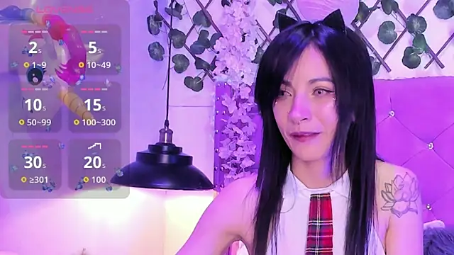 Snapshot of lauren_evans96 chatting on 22, 10, 2025 lauren evans96 online show from 22, 10, 2025