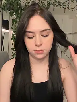  SweetCandyy online show from 28, 2, 2025