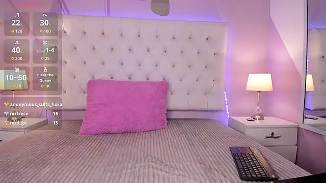 Snapshot of Nicol_Betancur chatting on 13, 11, 2025 Nicol Betancur online show from 13, 11, 2025