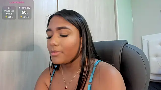 Snapshot of nicole__parker1 chatting on 4, 3, 2026 nicole parker1 online show from 4, 3, 2026