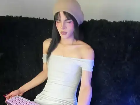 kerly monroe online show from 11, 3, 2026