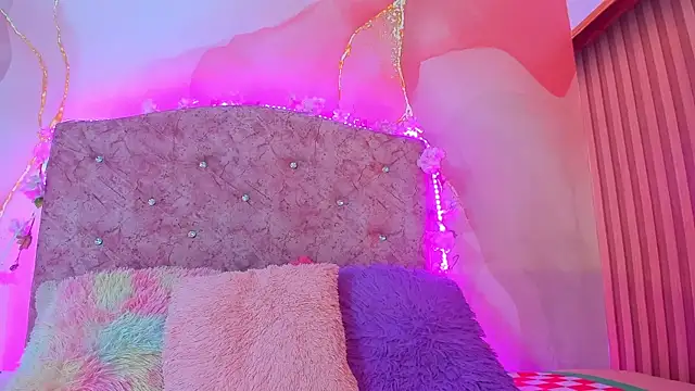 Bella  sweet online show from 20, 2, 2025