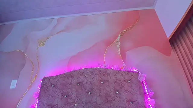 Bella  sweet online show from 28, 2, 2025