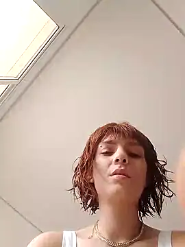 Snapshot of spacegirlll chatting on 24, 12, 2024 spacegirlll online show from 24, 12, 2024