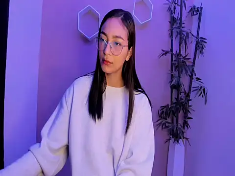 ASIAM BRUNET online show from 11, 2, 2026