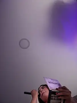 Snapshot of Aryrosee chatting on 12, 12, 2024 Aryrosee online show from 12, 12, 2024