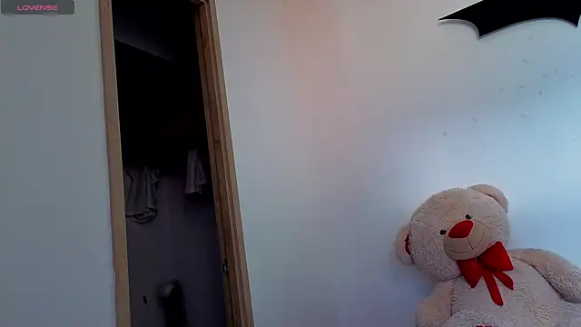 Snapshot of jam_reina01 chatting on 22, 3, 2026 jam reina01 online show from 22, 3, 2026