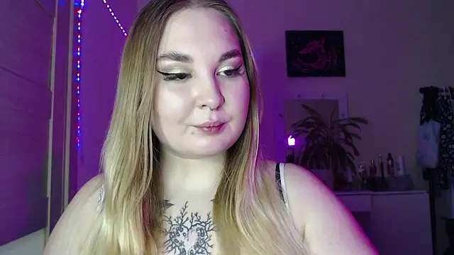 Greeenfriends6969 online show from 8, 2, 2025