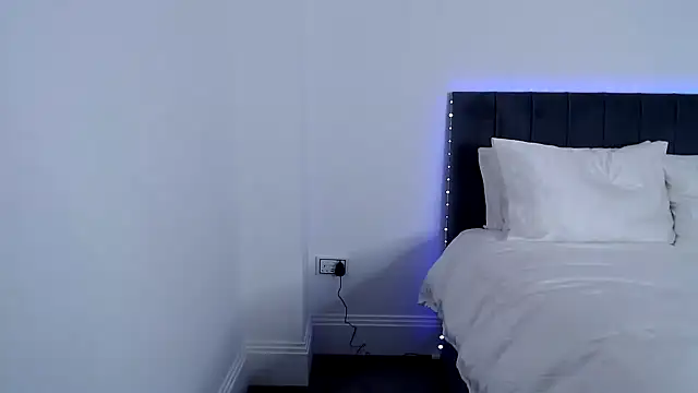 BritishJuicyAva online show from 5, 12, 2025