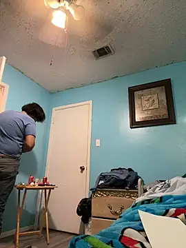 Snapshot of yomanfriend chatting on 18, 12, 2024 yomanfriend online show from 18, 12, 2024