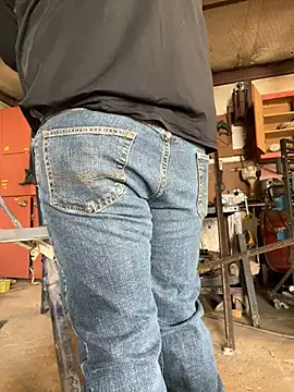 Snapshot of yomanfriend chatting on 3, 1, 2025 yomanfriend online show from 3, 1, 2025