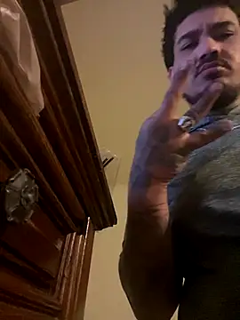 Snapshot of yomanfriend chatting on 11, 11, 2025 yomanfriend online show from 11, 11, 2025