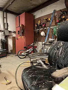 Snapshot of yomanfriend chatting on 25, 11, 2025 yomanfriend online show from 25, 11, 2025