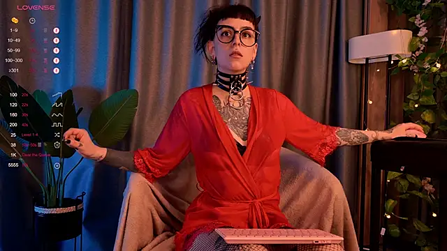 MichaellaMoon online show from 19, 12, 2024