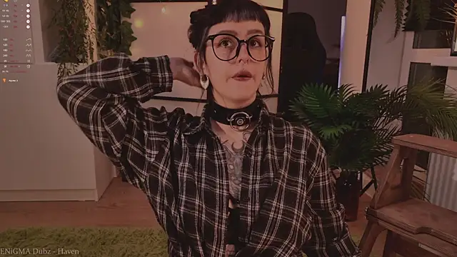 MichaellaMoon online show from 15, 11, 2025