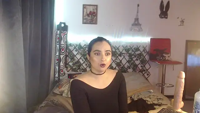 Candyparis online show from 3, 12, 2024