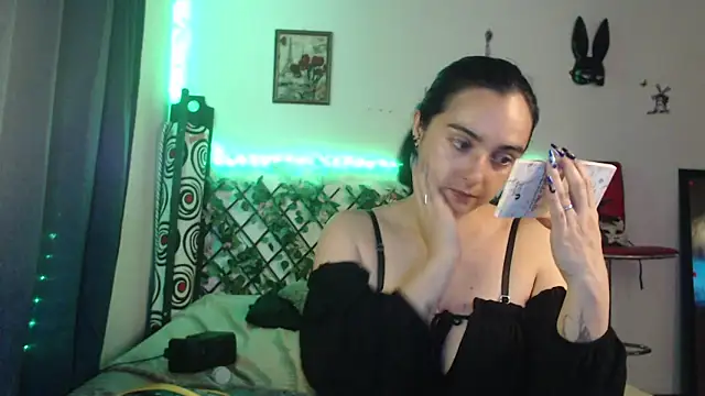 Candyparis online show from 11, 12, 2024