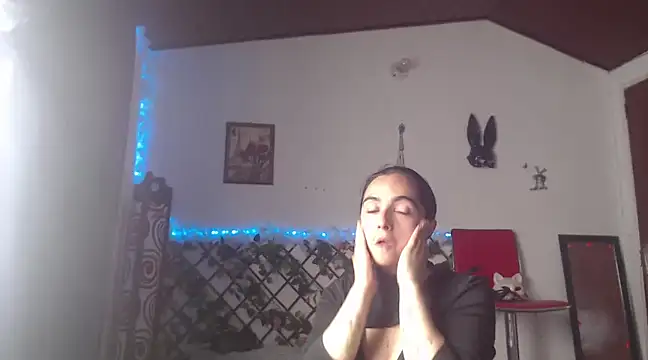 Candyparis online show from 20, 12, 2024