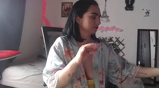 Candyparis online show from 7, 2, 2025