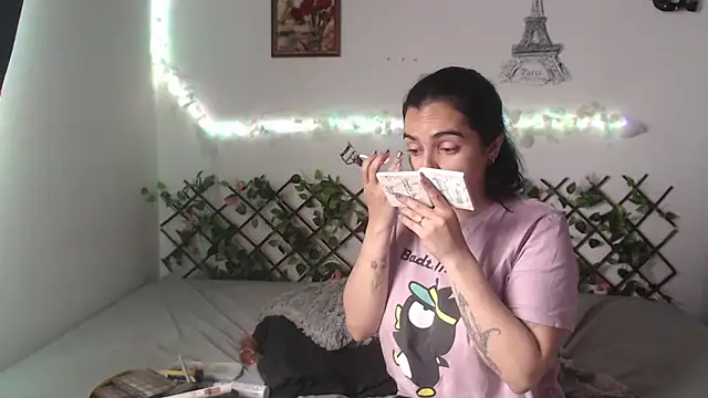 Candyparis online show from 6, 3, 2025