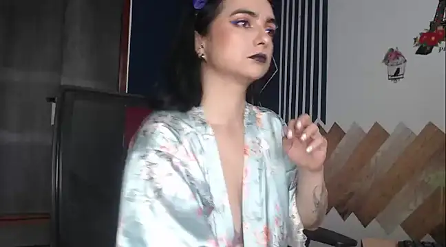 Candyparis online show from 13, 3, 2025