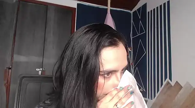 Candyparis online show from 21, 3, 2025