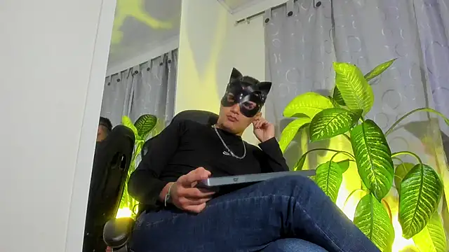 Snapshot of Chris_Maddox chatting on 22, 1, 2025 Chris Maddox online show from 22, 1, 2025