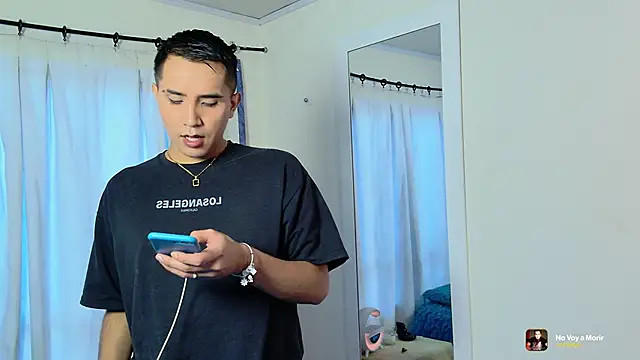 Snapshot of Chris_Maddox chatting on 1, 11, 2025 Chris Maddox online show from 1, 11, 2025