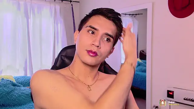 Snapshot of Chris_Maddox chatting on 21, 11, 2025 Chris Maddox online show from 21, 11, 2025