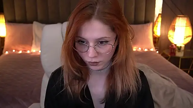 Snapshot of Sasha_Exclusive chatting on 19, 2, 2025 Sasha Exclusive online show from 19, 2, 2025