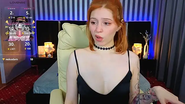 Snapshot of Sasha_Exclusive chatting on 9, 10, 2025 Sasha Exclusive online show from 9, 10, 2025