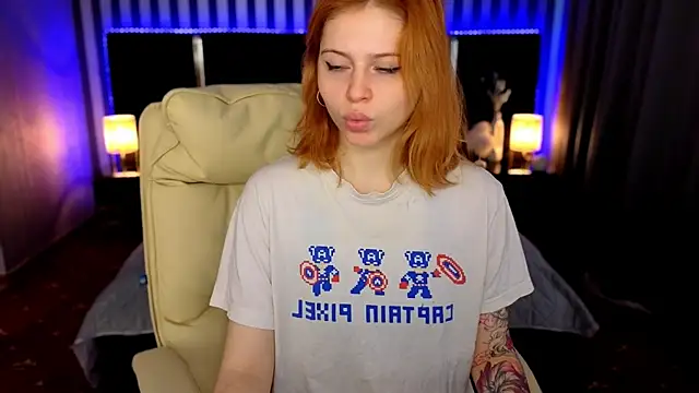 Snapshot of Sasha_Exclusive chatting on 23, 10, 2025 Sasha Exclusive online show from 23, 10, 2025