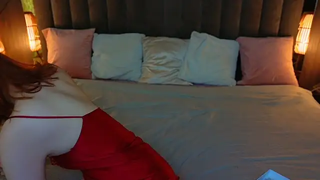 Snapshot of Sasha_Exclusive chatting on 6, 11, 2025 Sasha Exclusive online show from 6, 11, 2025