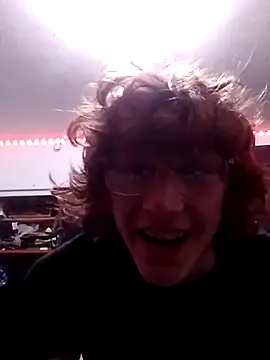 Batman333444 online show from 23, 1, 2025