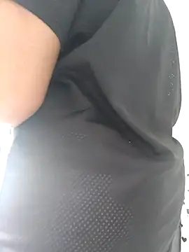 Snapshot of Drippincaty chatting on 17, 11, 2025 Drippincaty online show from 17, 11, 2025