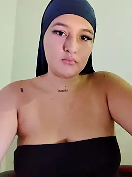 Snapshot of Celeste_camila18 chatting on 15, 9, 2025 Celeste camila18 online show from 15, 9, 2025